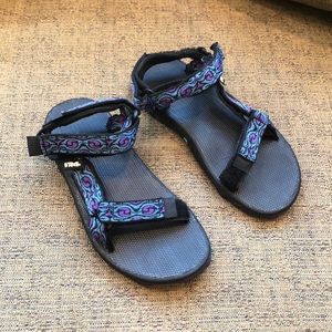 Tevas